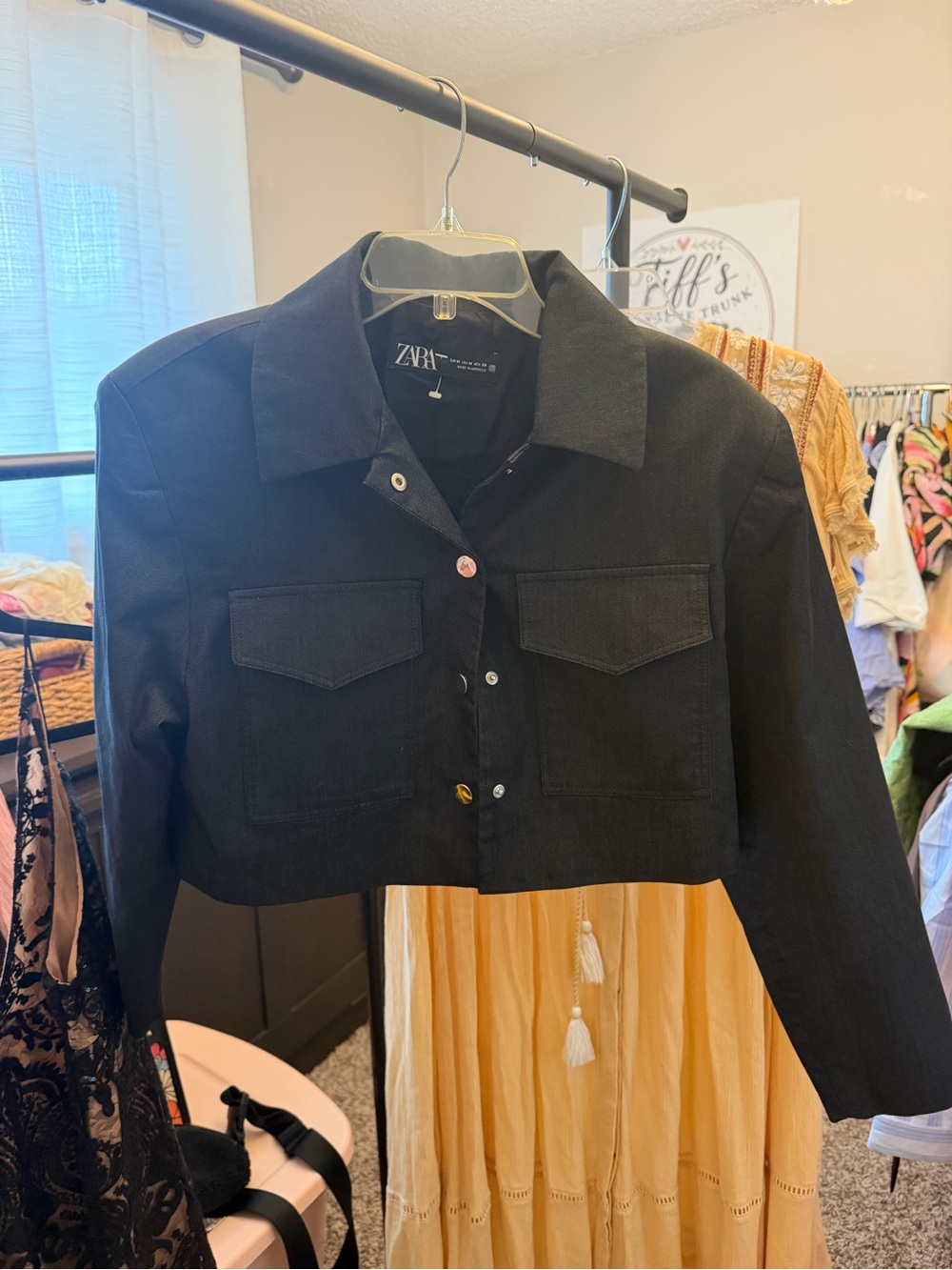 ZARA Black Cropped Jean Jacket